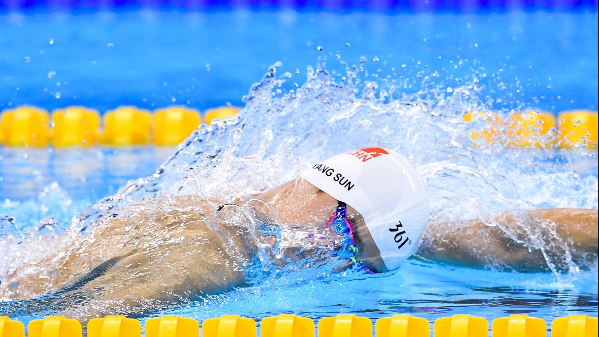 斯诺克冠中冠决赛 奥沙利文破百绝杀塞尔比 赛后自称“仍在享受比赛”